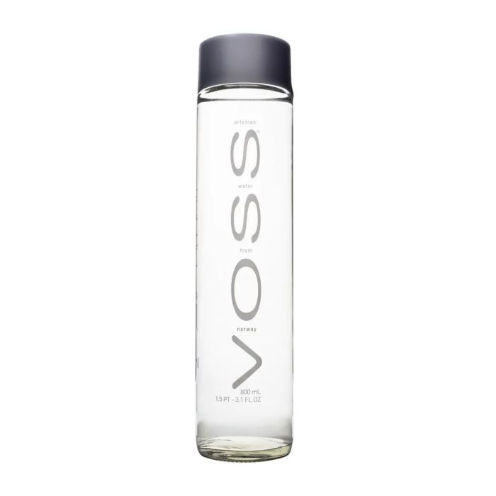 Água Mineral Natural Voss Com Gás 800ml